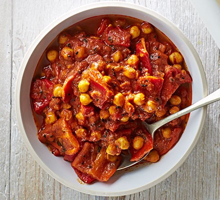 Speedy red pepper channa masala