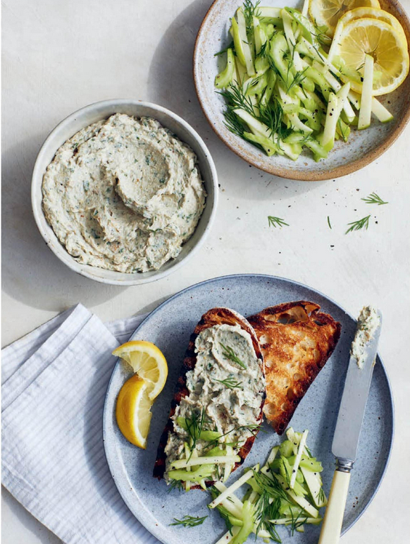 Speedy smoked mackerel pâté with celery and apple salad