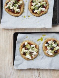 Spelt and hemp pizzas