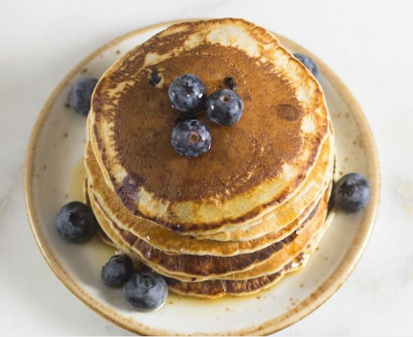 Spelt blueberry pancakes