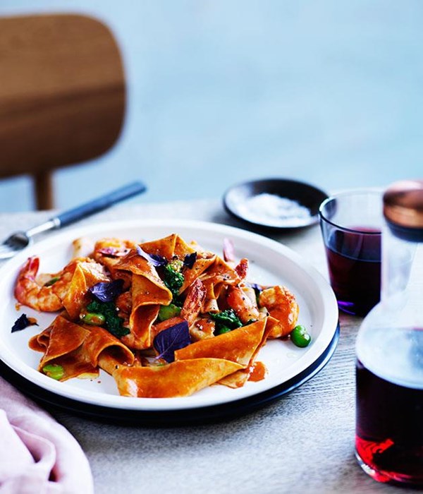 Spelt maltagliati with tiger prawns and shellfish sauce