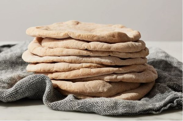 Spelt pita