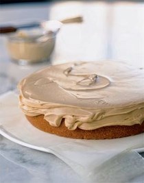 Spice cake with peanut butter buttercream