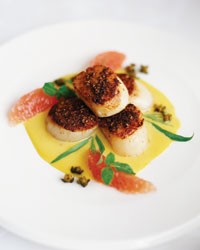 Spice-crusted scallops with crisp capers
