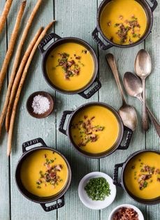 Spice-roasted butternut squash soup with bacon crumbles