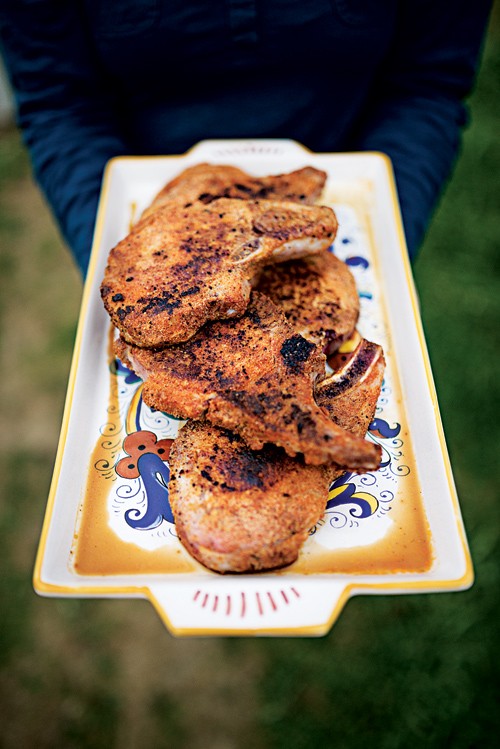 Spice-rubbed pork chops