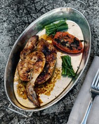Spice-rubbed poussins
