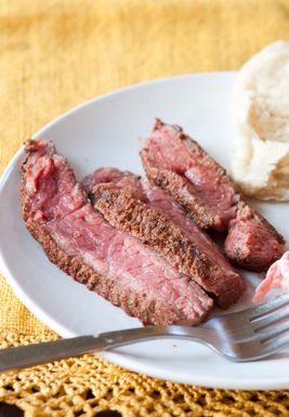 Spice rubbed steak wraps