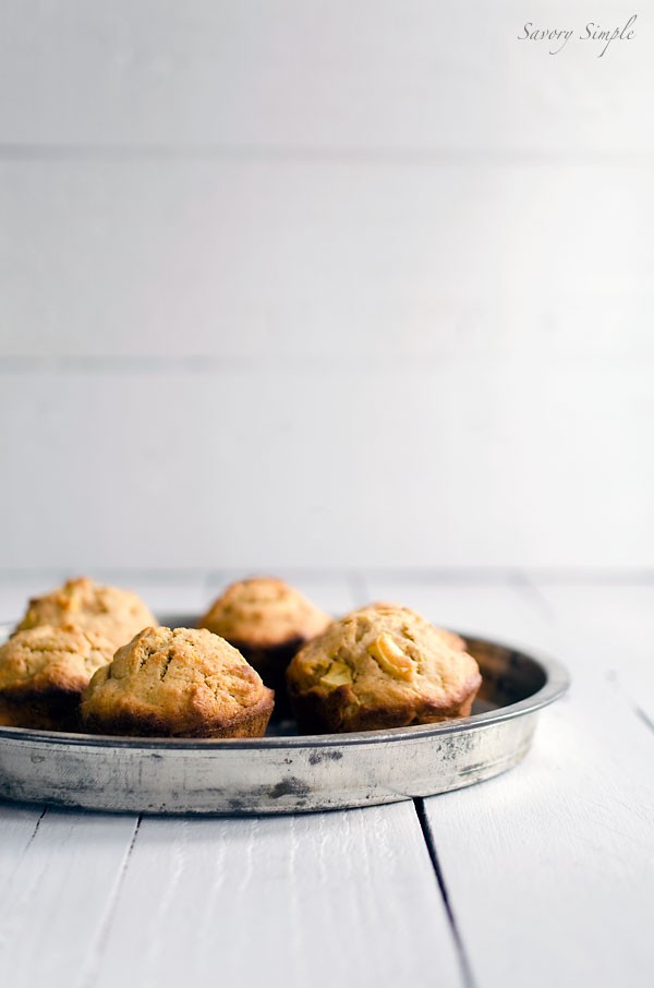 Spiced acorn squash apple muffins