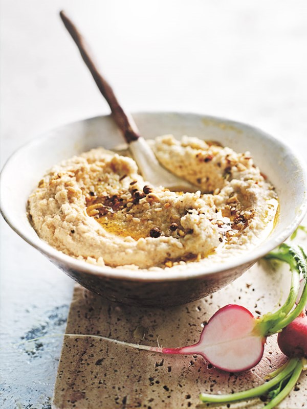 Spiced almond hummus