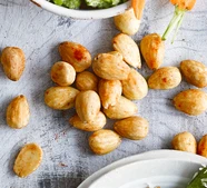 Spiced almonds