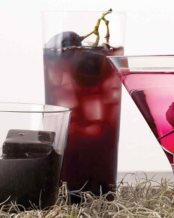 Spiced (and spiked) Concord-grape punch