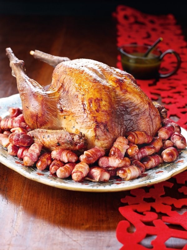 Spiced and superjuicy roast turkey