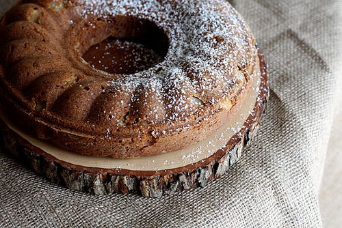 Spiced apple cake