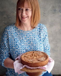 Spiced apple cake with thick vanilla custard