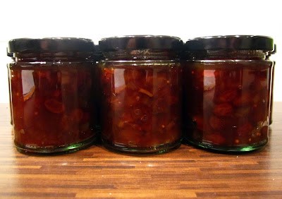 Spiced apple chutney
