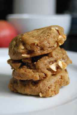Spiced apple cookies