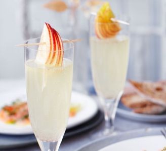 Spiced apple snaps fizz