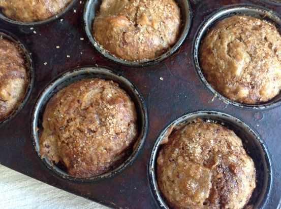 Spiced applesauce quinoa muffins