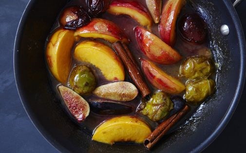 Spiced autumn fruits with pan-fried brioche