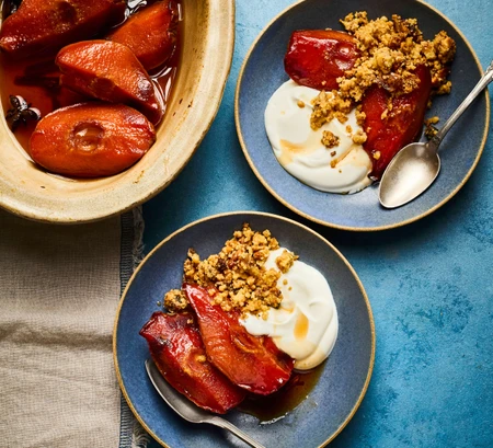 Spiced baked quince with walnut crumble
