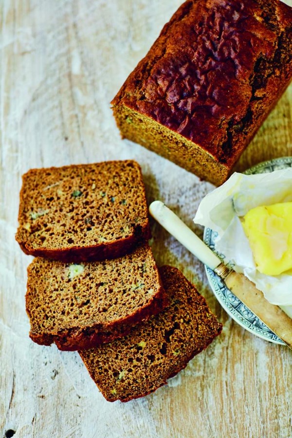 Spiced banana brown bread