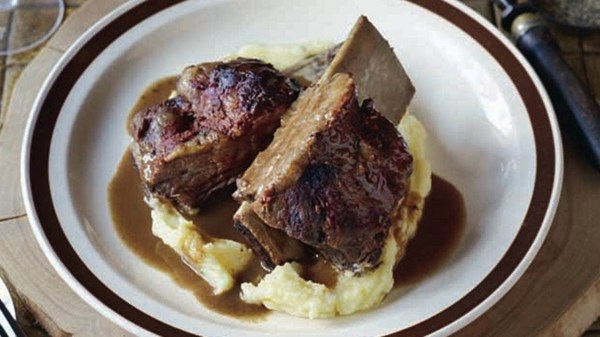 Spiced beef short ribs with roast carrots and mashed potato