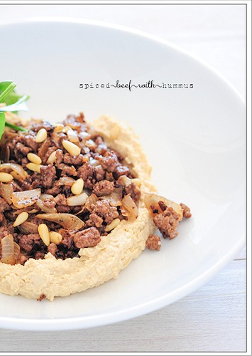 Spiced beef with hummus