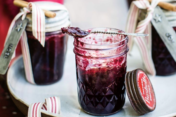 Spiced berry jam