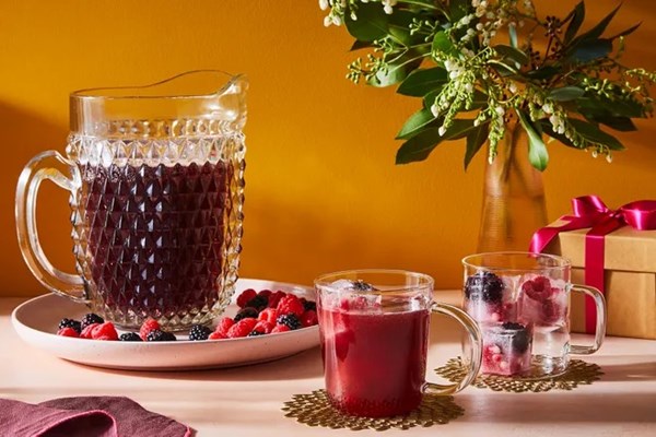 Spiced berry punch