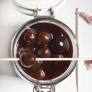Spiced bourbon cherries