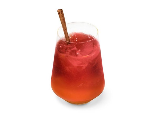 Spiced bourbon with red wine