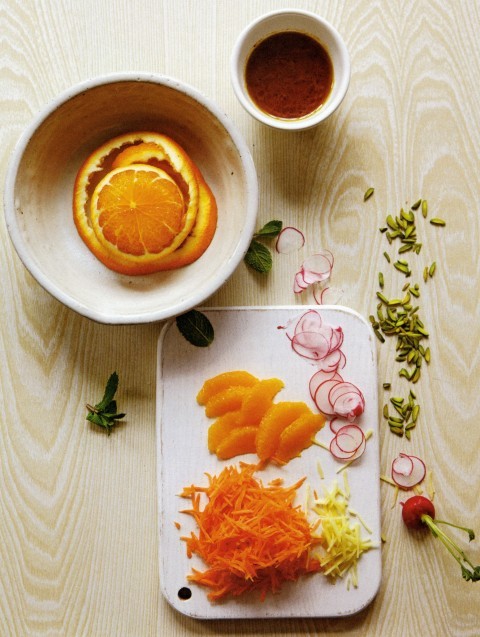 Spiced carrot, orange and radish salad *super-healthy*
