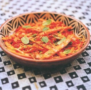 Spiced carrot salad with mint