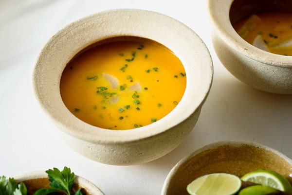 Spiced carrot soup with lime