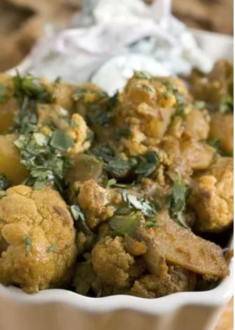 Spiced cauliflower and potatoes (Aloo gobi)