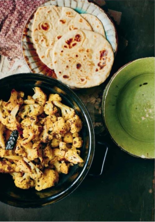 Spiced cauliflower (Gobi masala)