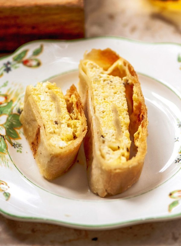 Spiced cheese strudel (Strudel di formaggi)