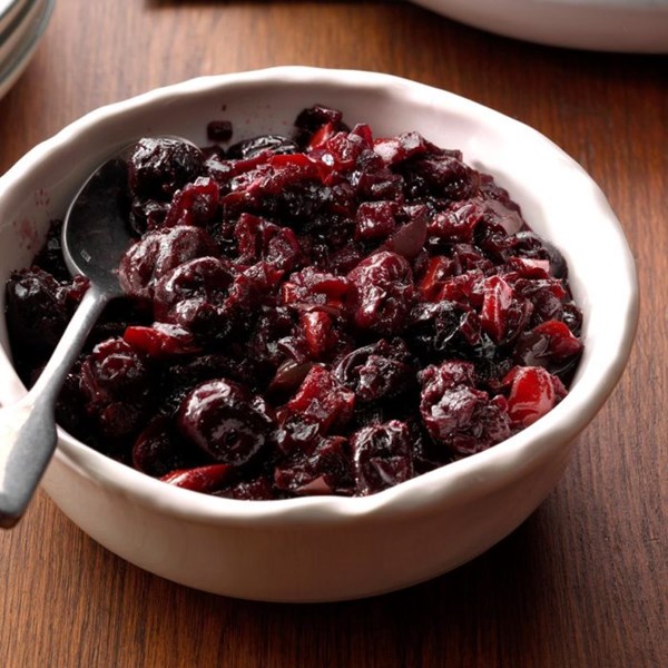 Spiced cherry chutney