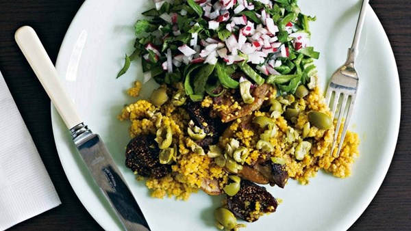 Spiced chicken and dried fig tagine