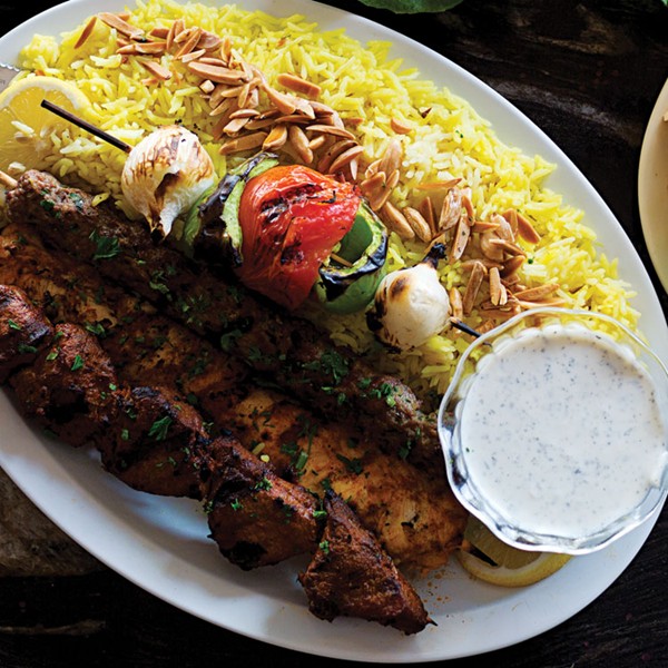 Spiced chicken kebab with garlic yogurt sauce (Shish taouk)