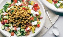 Spiced chickpeas & fresh vegetable salad