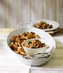 Spiced chickpeas with cumin potatoes