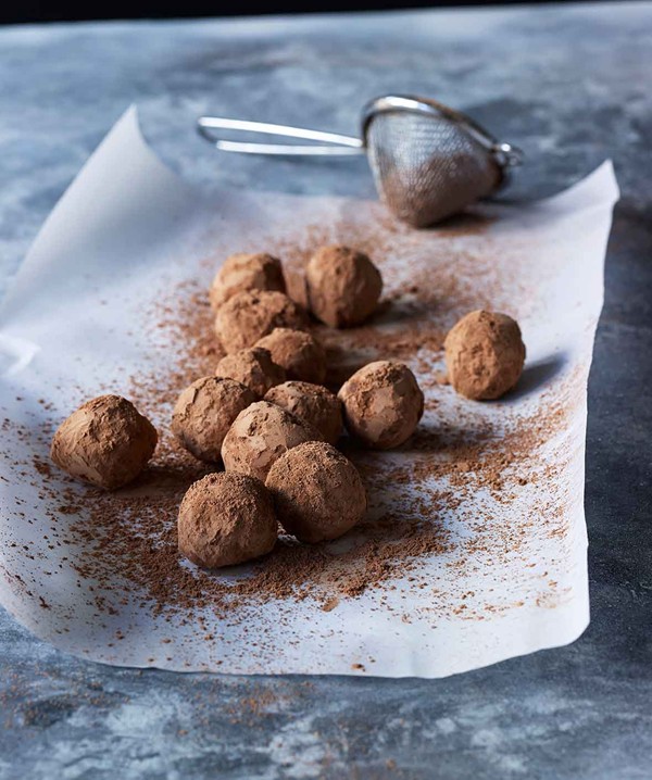 Spiced chocolate truffles