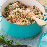 Spiced crab and coconut rice