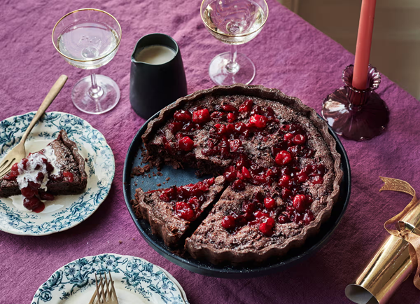 Spiced cranberry and chocolate frangipane tart