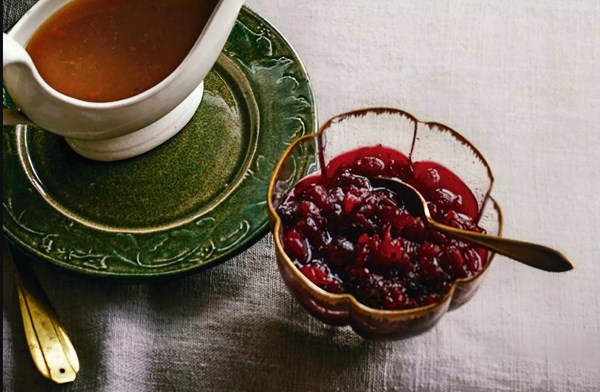 Spiced cranberry sauce