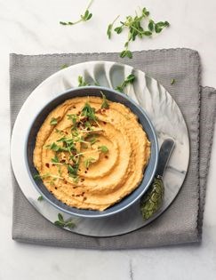 Spiced creamy carrot hummus