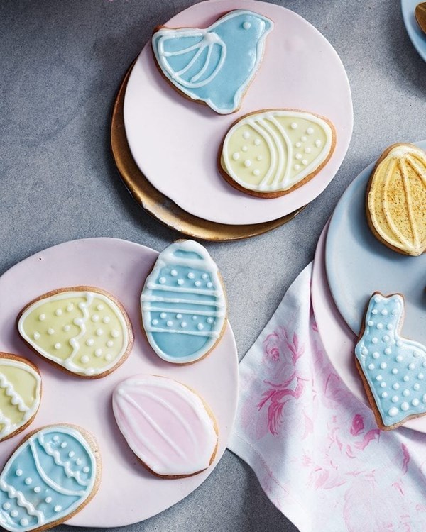 Spiced Easter biscuits