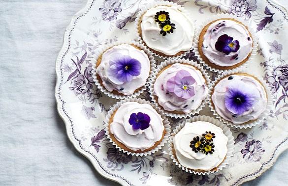 Spiced fairy cakes